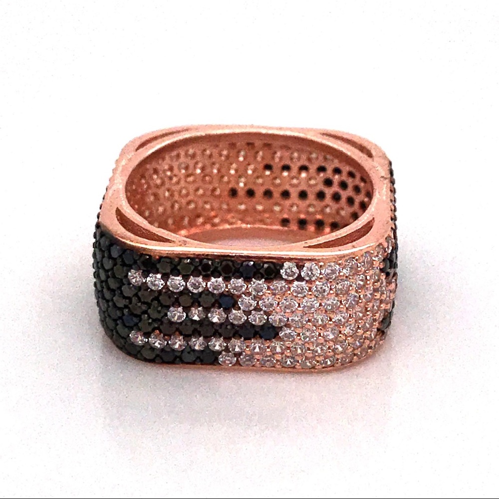 Black and White Stone Swarovski Ring 925